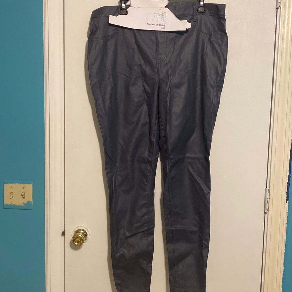 *SALE* Time and Tru Jeggings